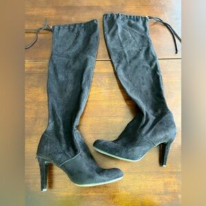 Rialto thigh high black suedette boots. Women’s size 8M.